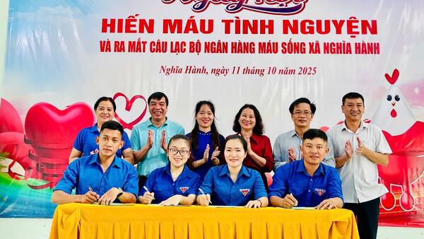 Ngày hội hiến máu tình nguyện ở xã Nghĩa Hành